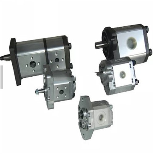 KOMATSU WA420-3D hydraulisk girpumpe 705-52-30390 dobbel pumpe med god kvalitet